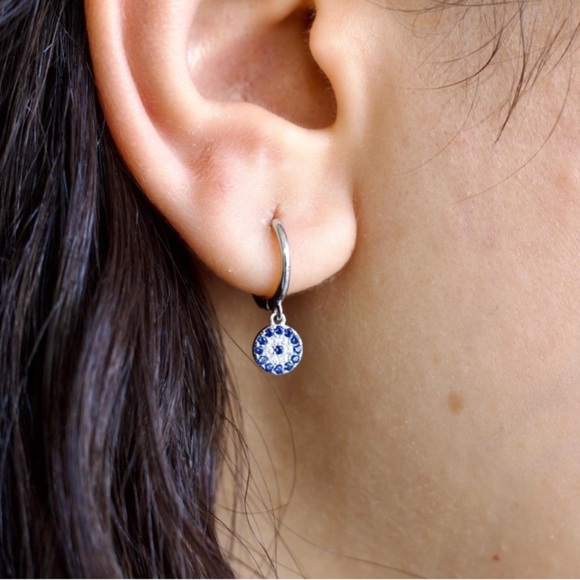 925 sterling Silver Evil Eye Dazzling Blue Crystal Earrings - Picture 6 of 6